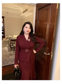 فستان نسائى أحمر غامض بحزام أنيق