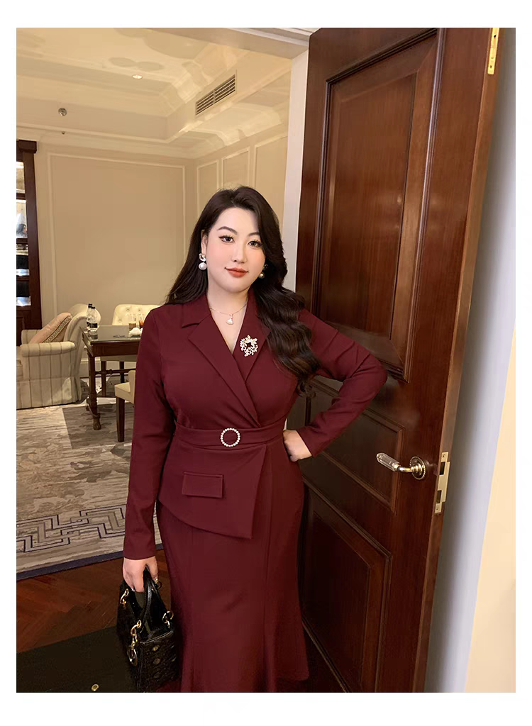 فستان نسائى أحمر غامض بحزام أنيق