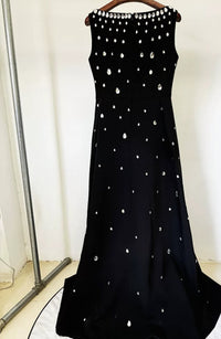 فستان اسود طويل راقي