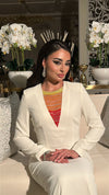 فستان طويل مزين باحجار