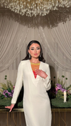 فستان طويل مزين باحجار