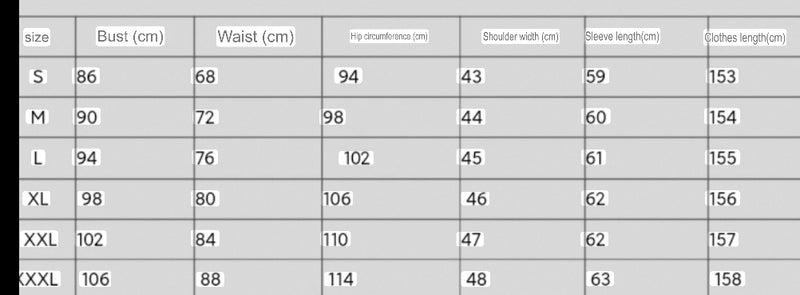 فستان ابيض طويل مزين