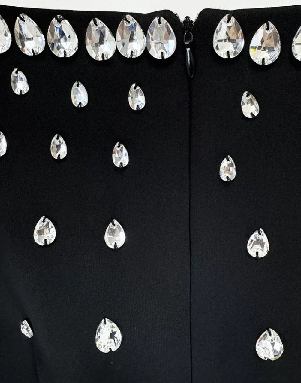 فستان اسود طويل راقي